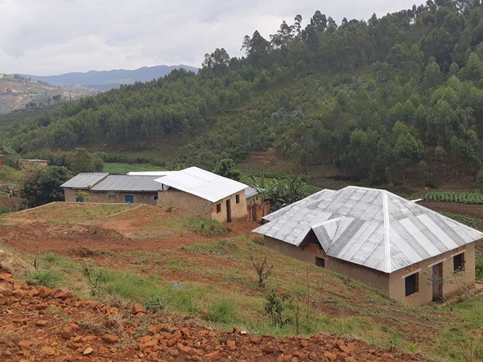 Fotografía de una casa humilde rural